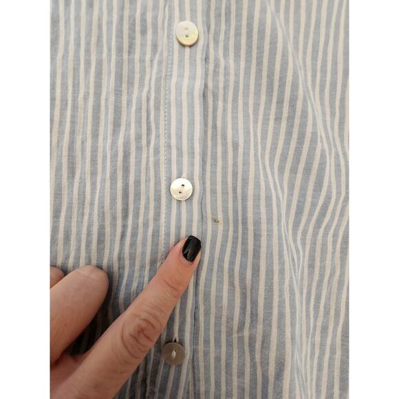 Chico's Women's Button Up Top SZ 1 Round Hem Sheer Back - Picture 10 of 12